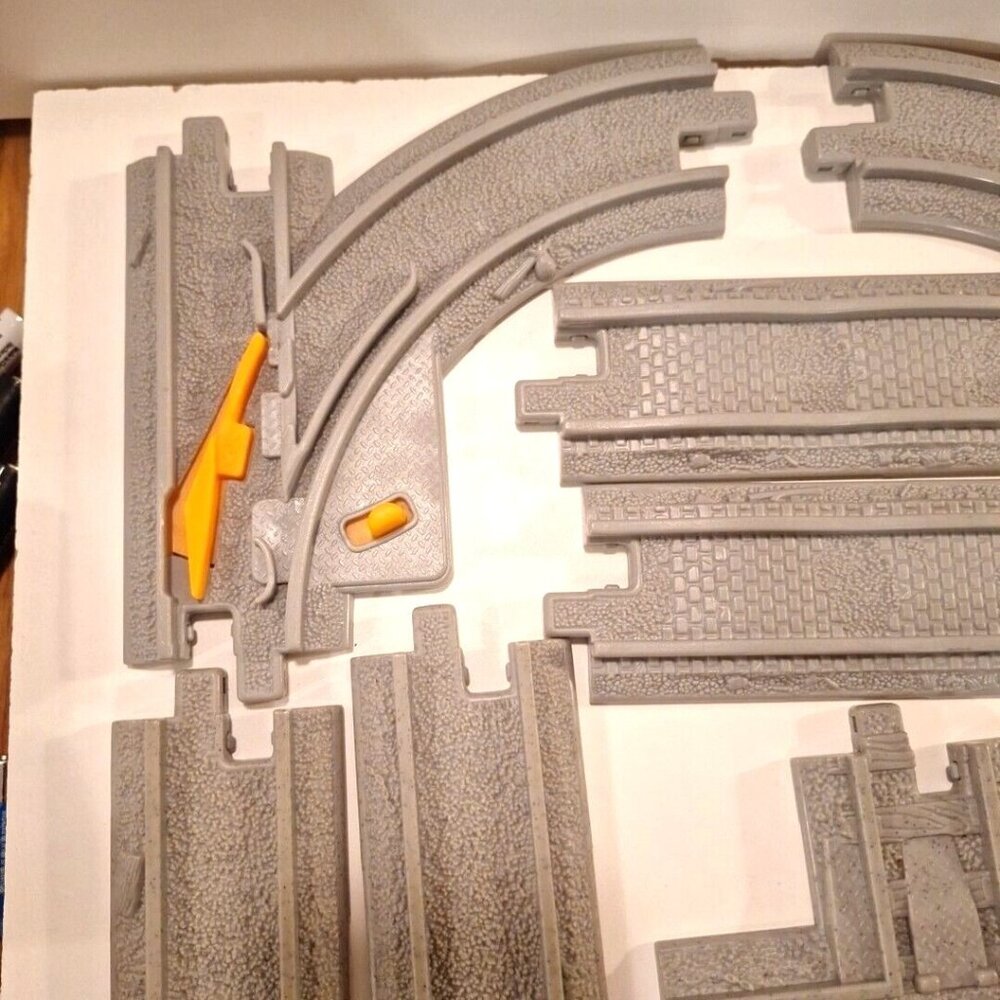 Geotrax Gray Railroad Train Tracks Lot 12 Pc  Straight Curves Fisher Price - Picture 3 of 10